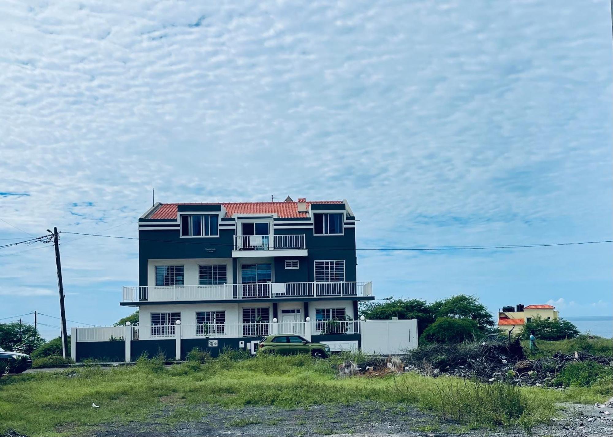 Villa Residencial Eunice Praia Eksteriør billede